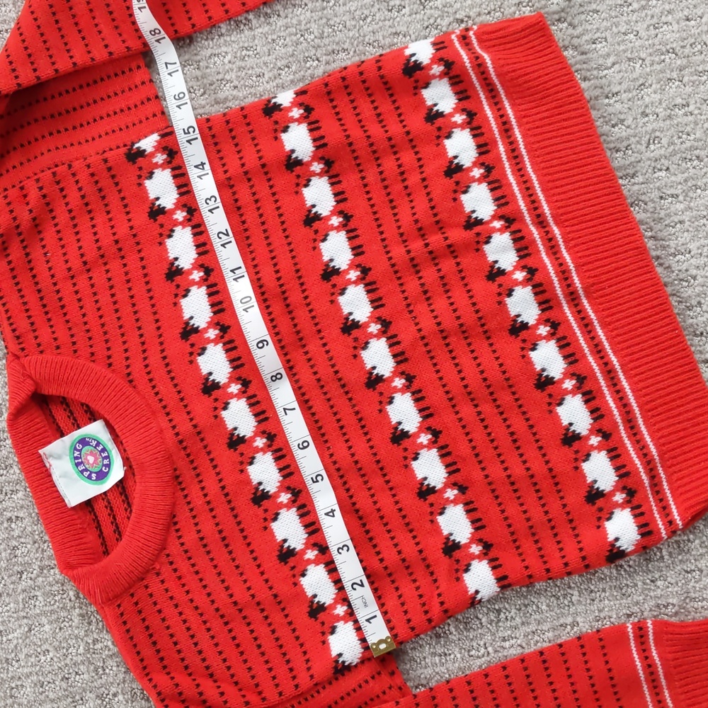 ADORABLE Vintage Kids Red/White Sheep Knit Sweater, Size 5-7 🐑♥️ - Picture 7 of 9